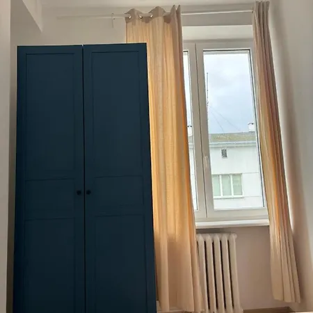Centrum, Przestronne I Zadbane Mieszkanie * 华沙